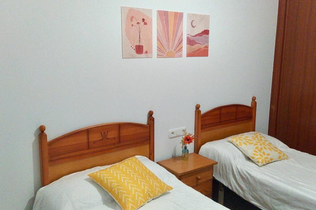 Apartamento Con Jardin Y Piscina Temporada Verano Privados Самиера Экстерьер фото